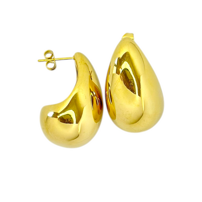 Masyvūs lašo formos auskarai