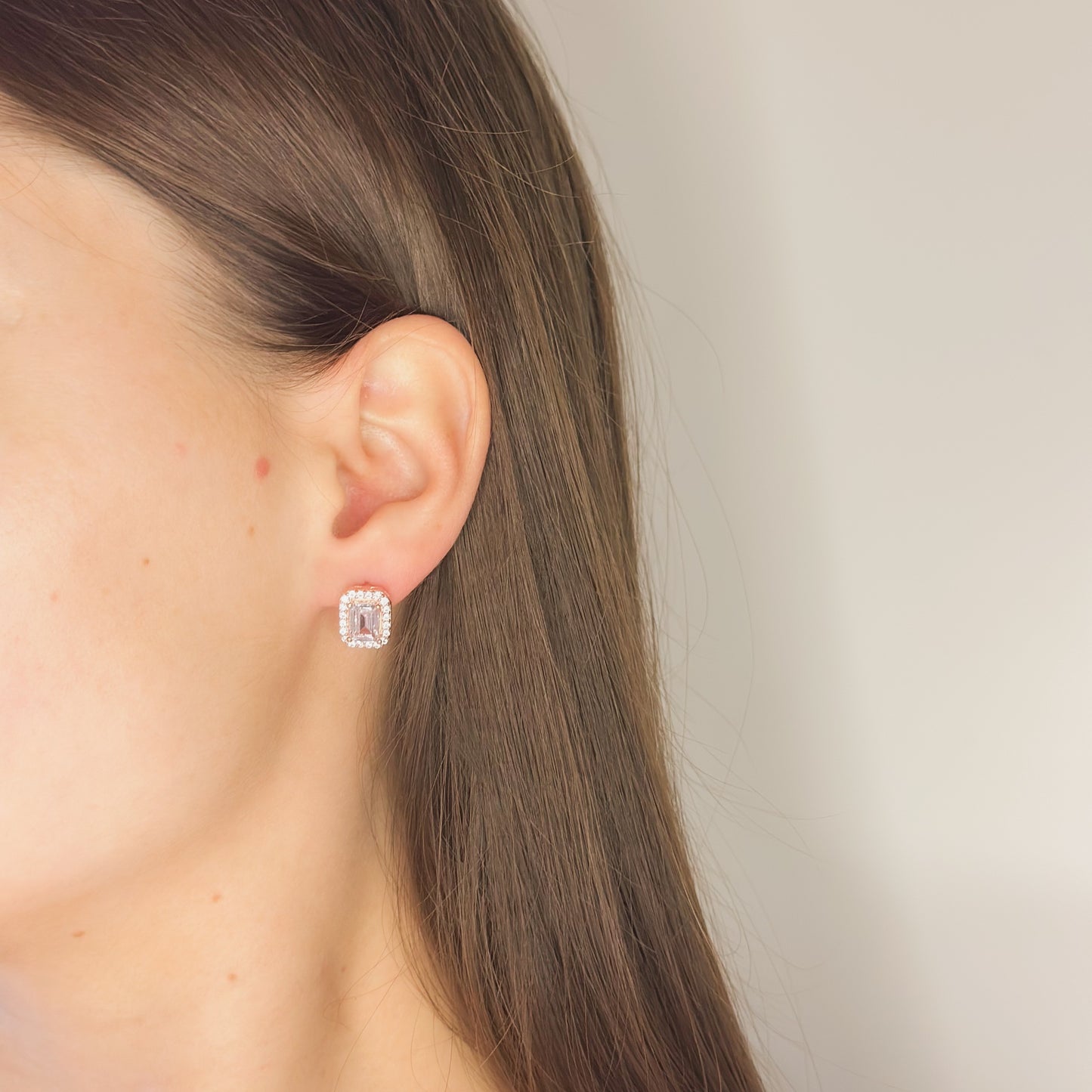 Sidabriniai paauksuoti auskarai su cirkoniu anglišku užsegimu