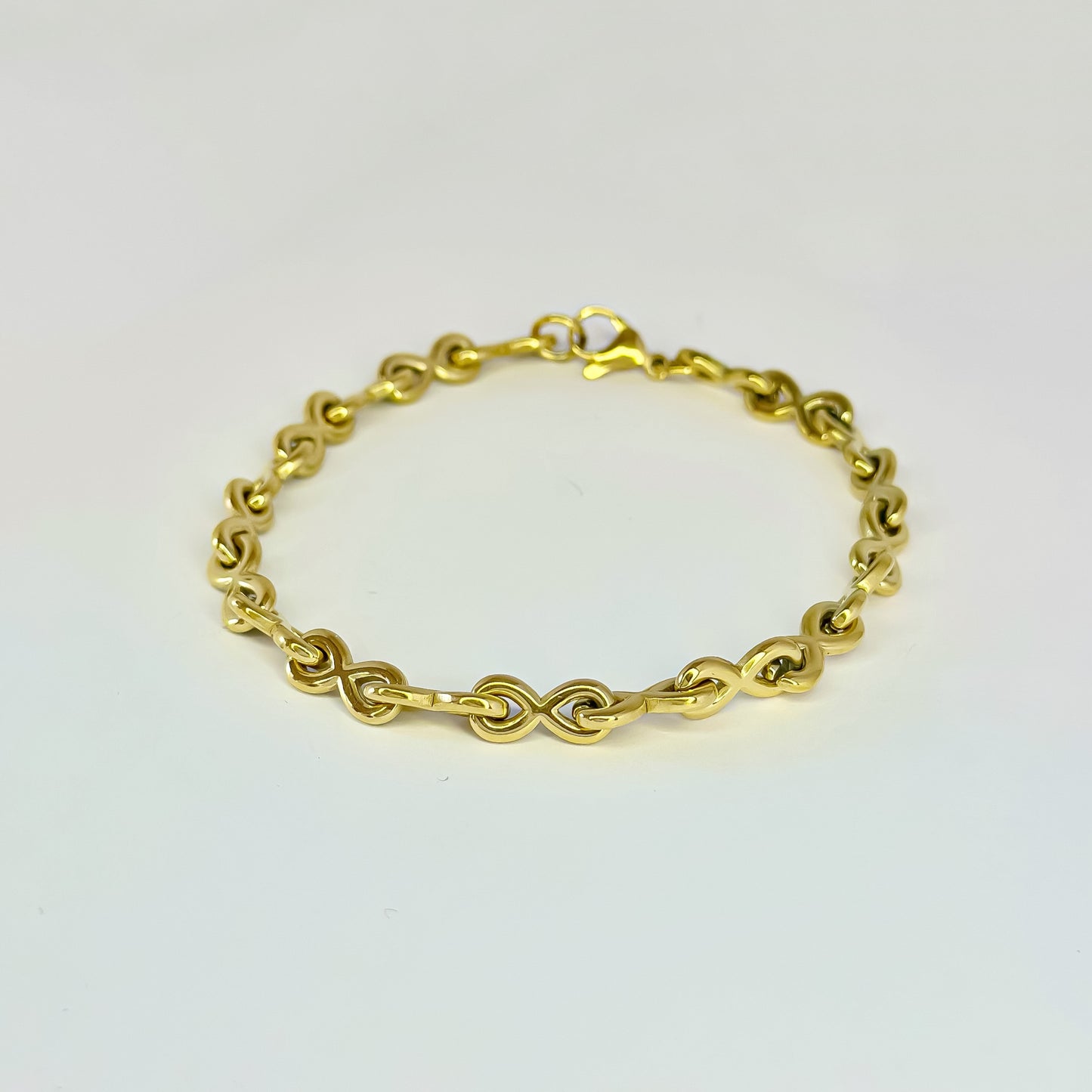 Auksuota apyrankė "Begalybė"