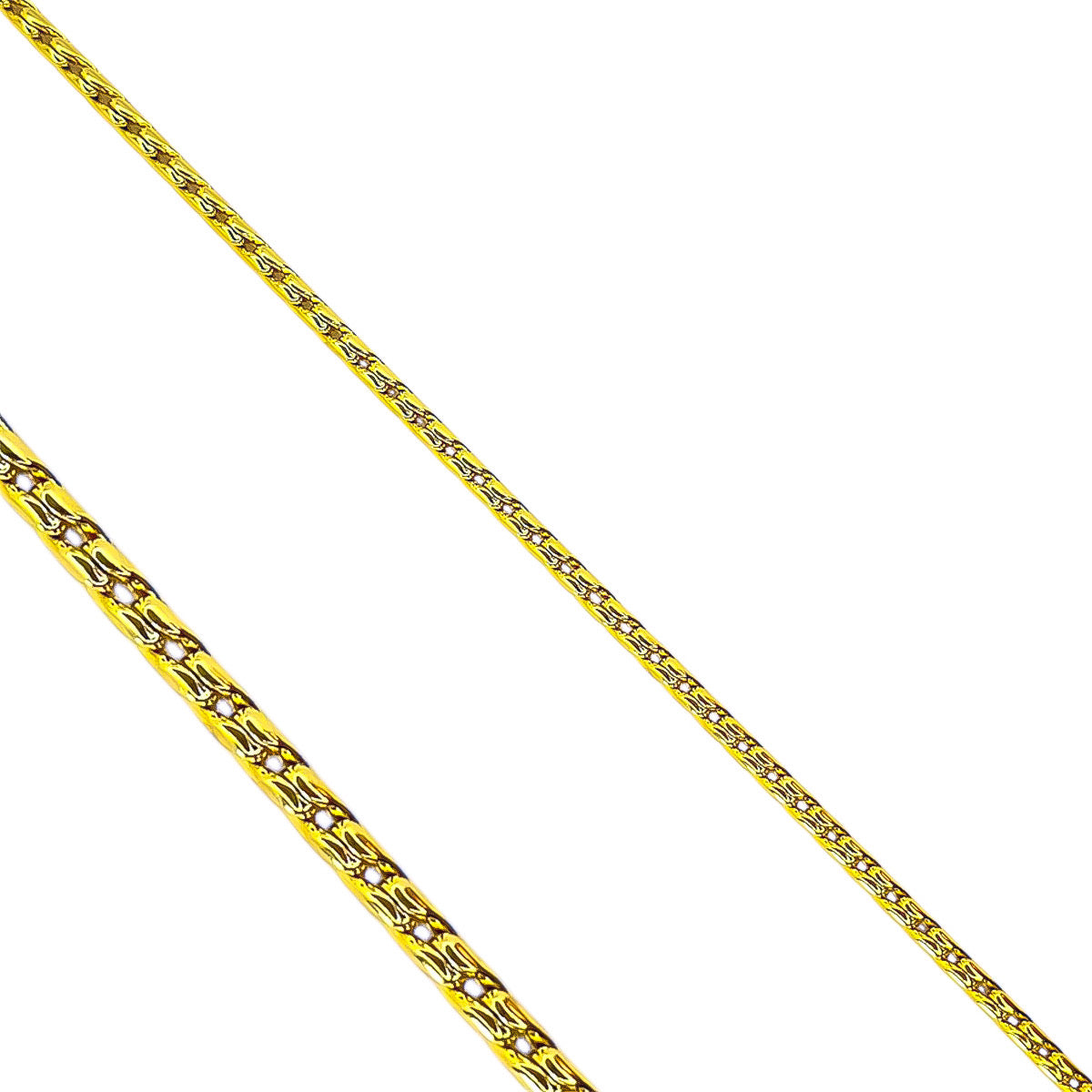 Auksuota grandinėlė „Karališko pynimo“