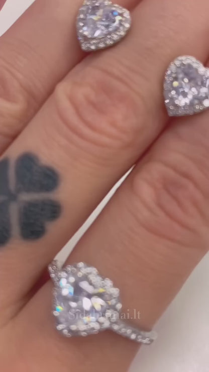 Sidabrinis rodžiuotas žiedas su cirkonio širdele