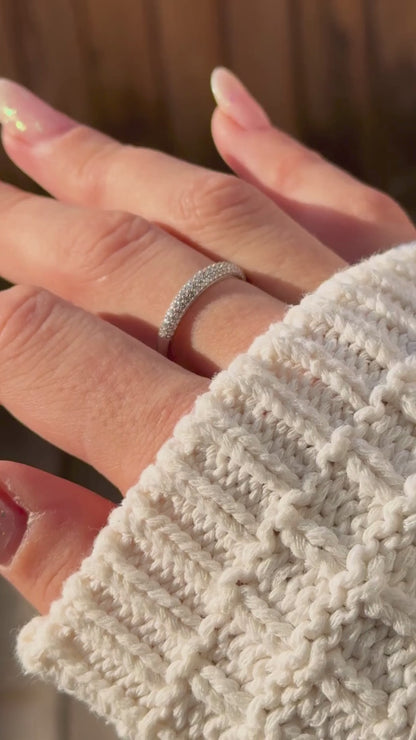 Žiedas Half Eternity su 3 cirkonio eilėmis