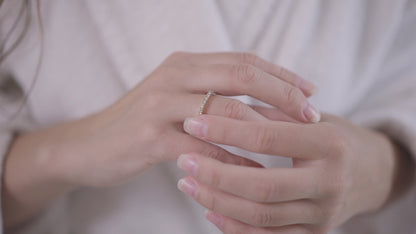 1,5mm storio sidabrinis rodžiuotas žiedas su cirkoniais